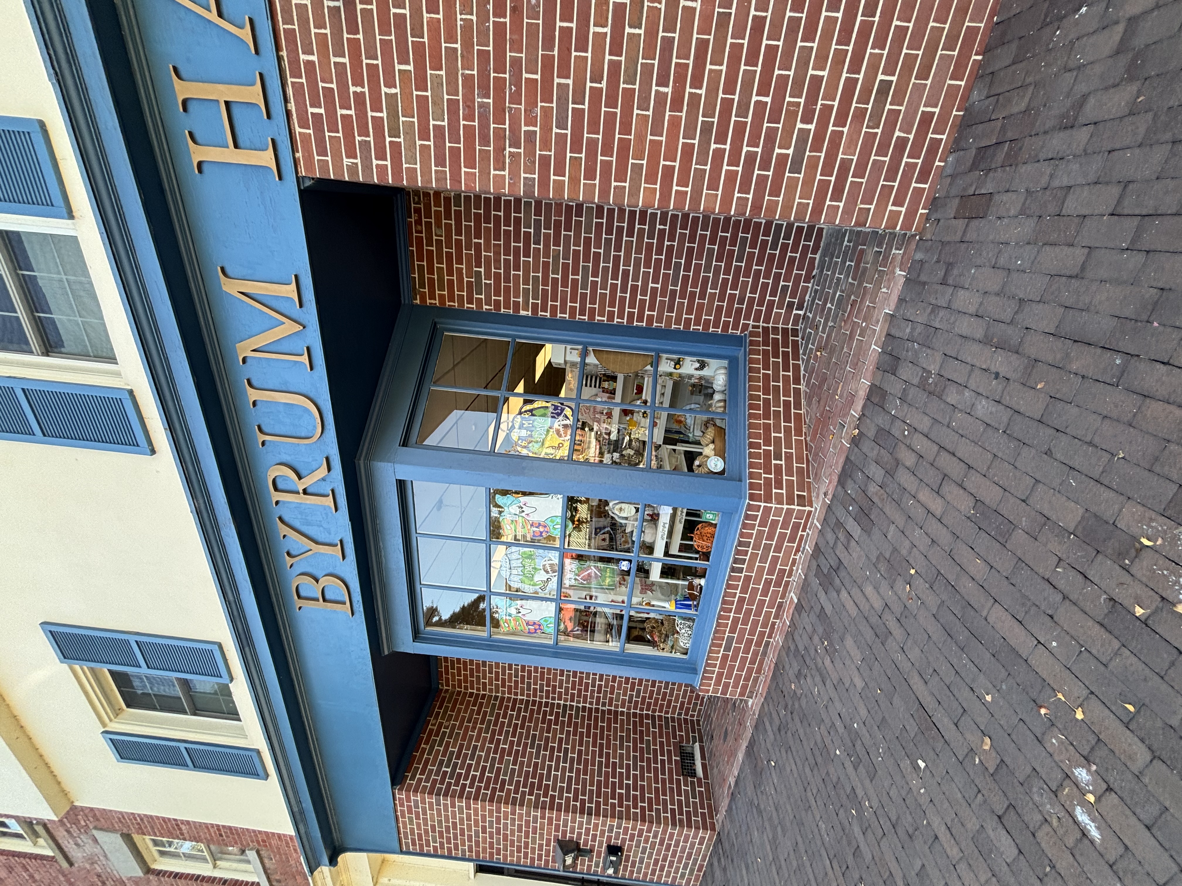 Byrum Hardware & Gifts